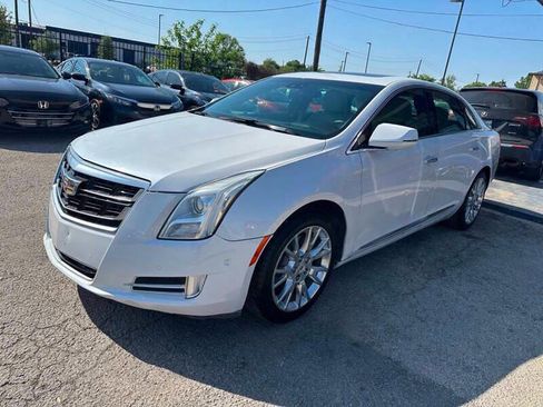 Used 2016 Cadillac XTS Premium image 1