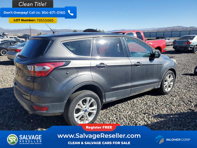 Used 2017 Ford Escape SE AWD/4WD image 4