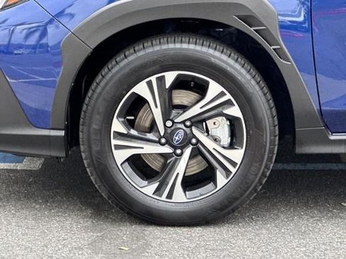 Certified 2025 Subaru Crosstrek 2.5i Premium AWD/4WD image 29