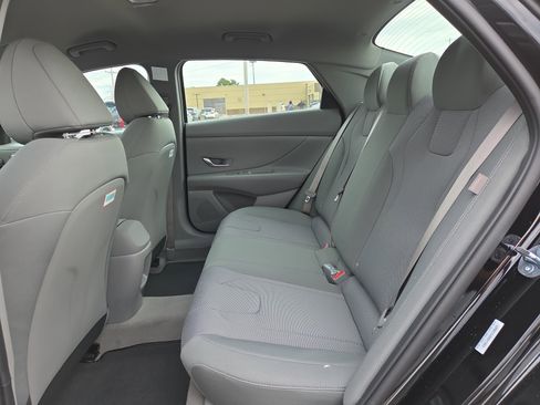 New 2026 Hyundai Elantra SE w/ Cargo Package FWD image 6