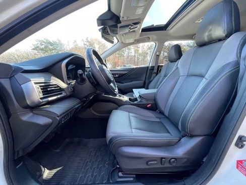 Certified 2025 Subaru Outback Onyx Edition image 17