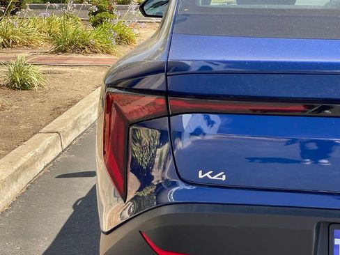 Used 2025 Kia K4 FWD image 6