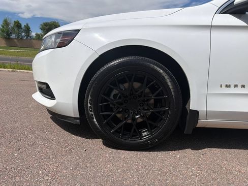 Used 2019 Chevrolet Impala LT FWD image 37