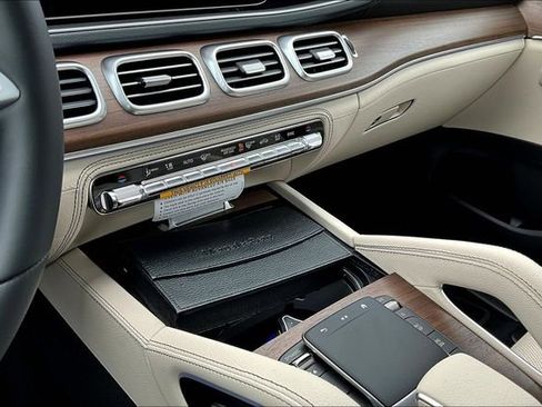 New 2026 Mercedes-Benz GLE 450 4MATIC Coupe image 18