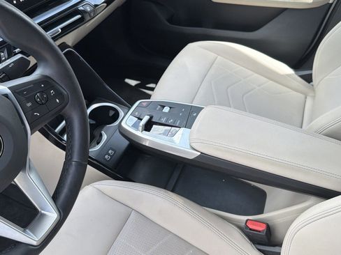 Certified 2025 BMW X2 xDrive28i AWD/4WD image 21