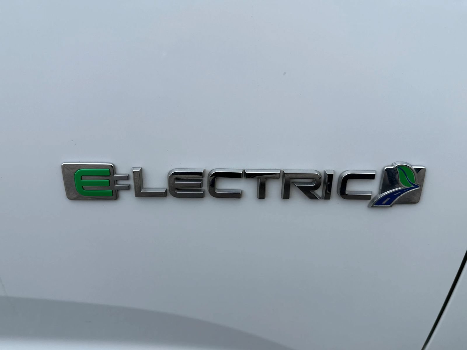 Used 2018 Ford Focus Electric Hatchback FWD image 10