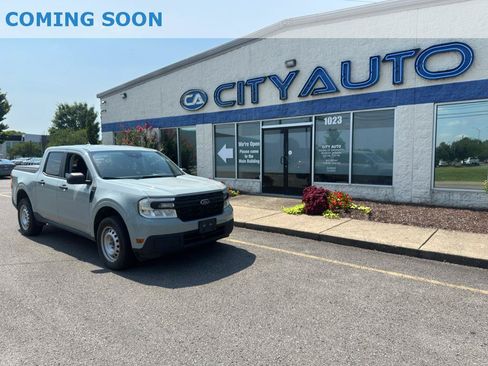 Used 2022 Ford Maverick XL FWD image 1