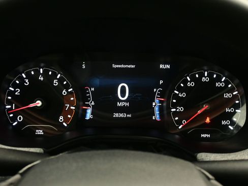 Used 2023 Jeep Compass Latitude image 25