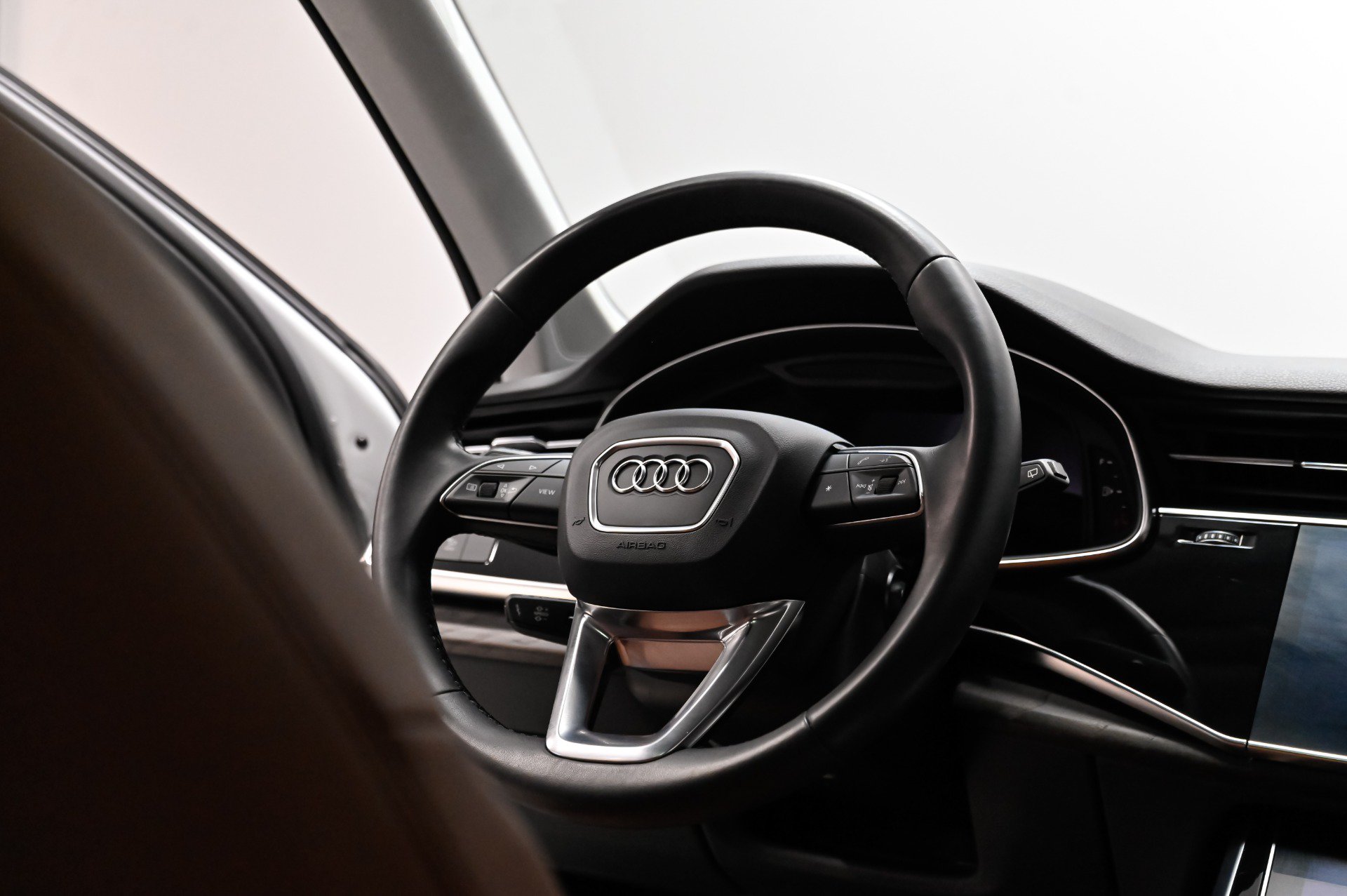 Used 2022 Audi Q7 2.0T Premium Plus AWD/4WD image 35