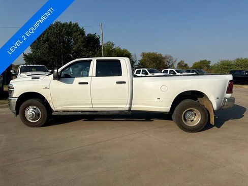 Used 2026 RAM 3500 Tradesman AWD/4WD image 6