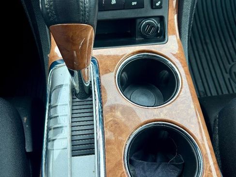 Used 2012 Buick Enclave Premium image 47