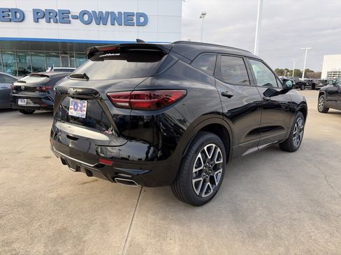Used 2025 Chevrolet Blazer RS w/ Enhanced Convenience Package image 4