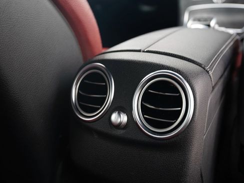 Used 2017 Mercedes-Benz C 300 4MATIC Cabriolet image 39