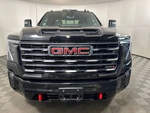 Used 2024 GMC Sierra 2500 AT4 w/ AT4 Premium Plus Package image 8
