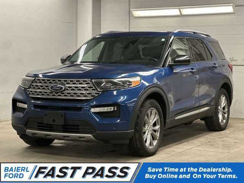 Used 2022 Ford Explorer Limited image 1