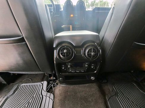Used 2006 HUMMER H2 w/ Limited Edition H2 image 31