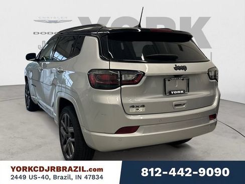Used 2025 Jeep Compass Limited w/ High Altitude Package AWD/4WD image 3