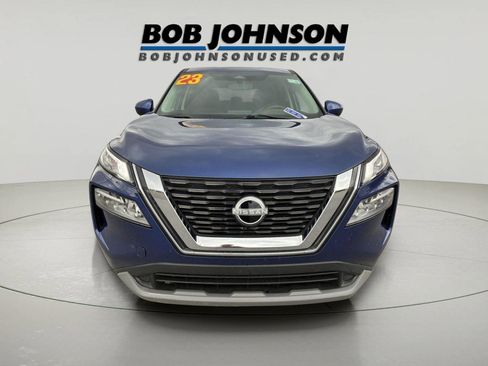 Used 2023 Nissan Rogue SV AWD/4WD image 8