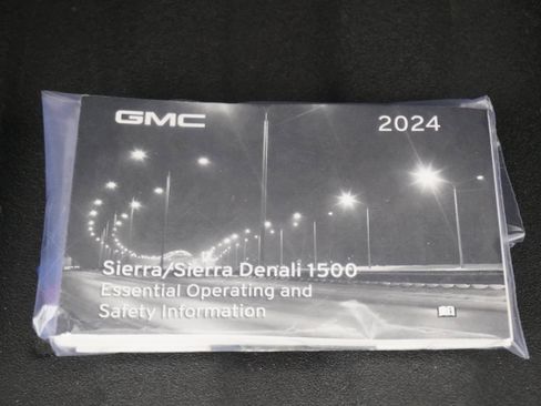 Used 2024 GMC Sierra 1500 AT4 w/ Technology Package AWD/4WD image 31