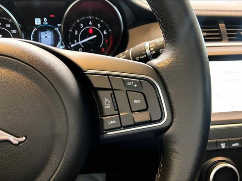 Used 2019 Jaguar E-PACE S image 26