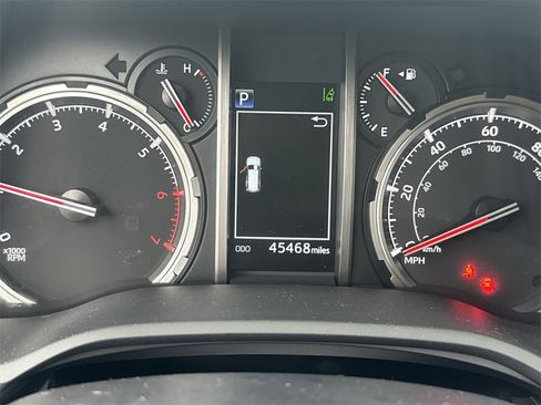 Used 2023 Toyota 4Runner TRD Sport w/ Technology Package image 22