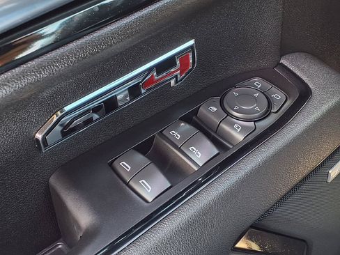 Used 2025 GMC Sierra 1500 AT4 w/ AT4 Premium Package AWD/4WD image 20