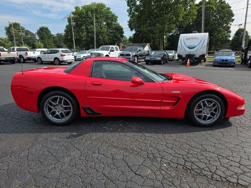 Used 2001 Chevrolet Corvette Z06 w/ Memory Pkg RWD image 21