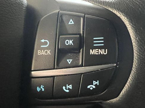 Used 2020 Ford Explorer XLT w/ Equipment Group 202A AWD/4WD image 21