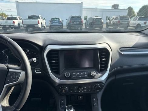 Used 2018 GMC Acadia SLT AWD/4WD image 11
