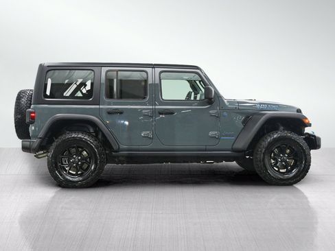 Used 2024 Jeep Wrangler Unlimited AWD/4WD image 6