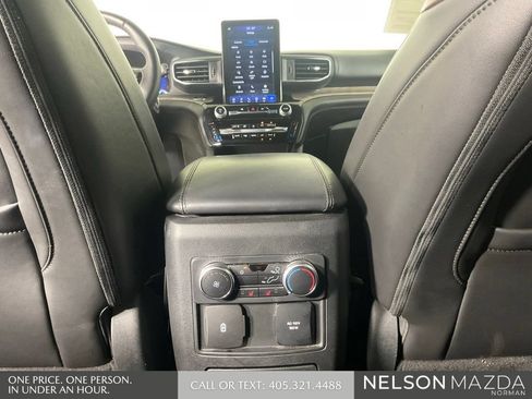 Used 2023 Ford Explorer Platinum w/ Technology Package AWD/4WD image 47