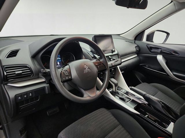 Used 2023 Mitsubishi Eclipse Cross LE AWD/4WD image 9