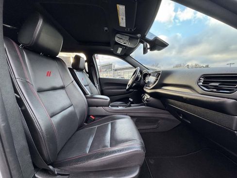 Used 2024 Dodge Durango GT image 9