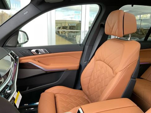 New 2026 BMW X5 M60i image 28