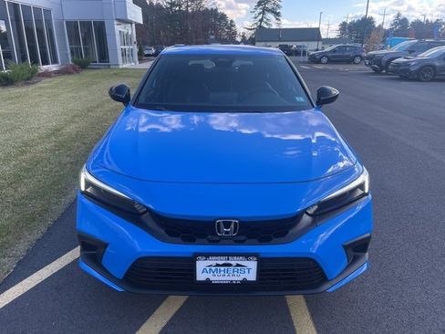 Used 2024 Honda Civic Sport image 2