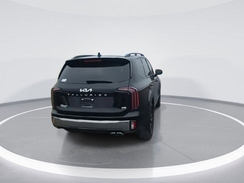 Used 2023 Kia Telluride EX X-Line image 7