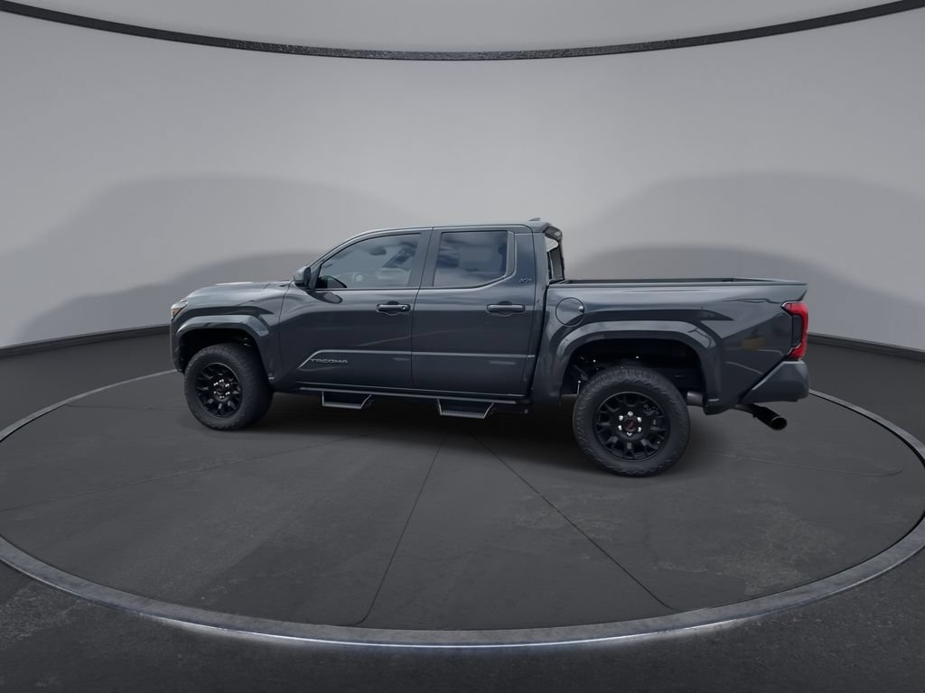 Used 2025 Toyota Tacoma SR5 AWD/4WD image 6
