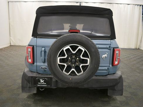 Used 2022 Ford Bronco Outer Banks image 6