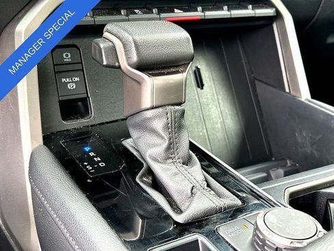 Used 2023 Toyota Tundra Limited AWD/4WD image 16