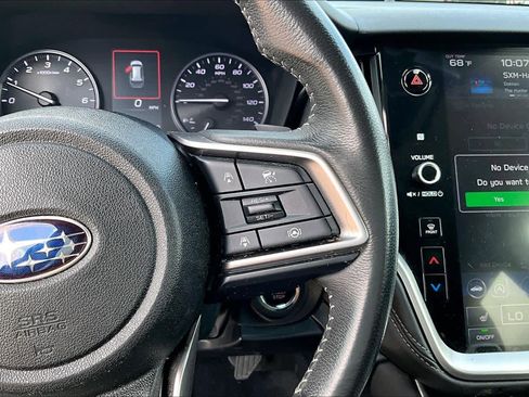 Used 2024 Subaru Outback Premium AWD/4WD image 23