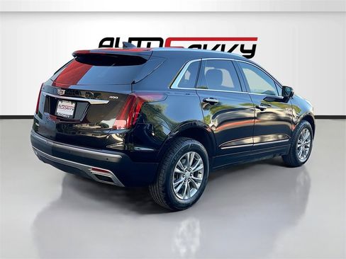 Used 2020 Cadillac XT5 Premium Luxury image 7