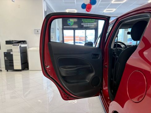 Used 2024 Mitsubishi Mirage ES image 34