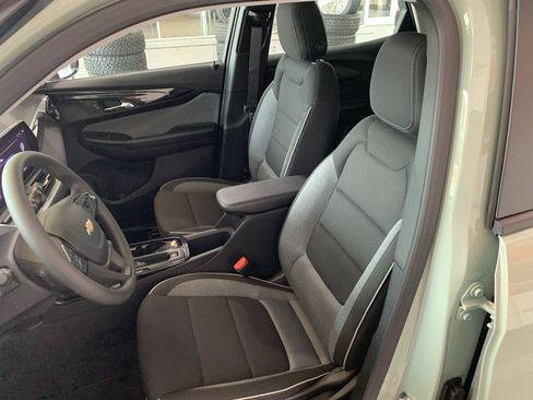 New 2026 Chevrolet TrailBlazer LS FWD image 11