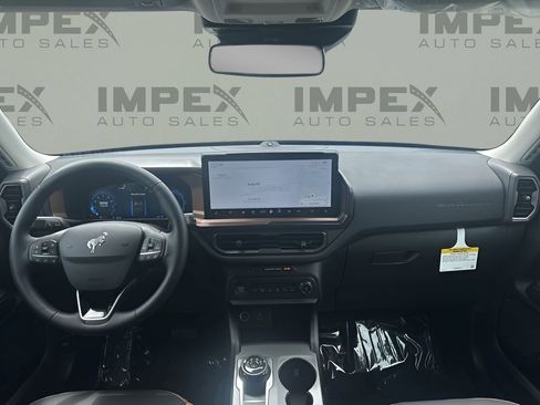 Used 2025 Ford Bronco Sport Outer Banks w/ Outer Banks Tech Package+ image 13