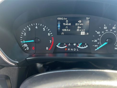Used 2022 Ford Escape SE w/ SE Sport Appearance Package FWD image 12