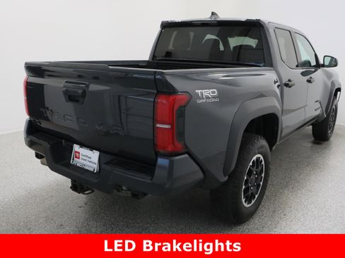 Certified 2024 Toyota Tacoma TRD Off-Road image 7