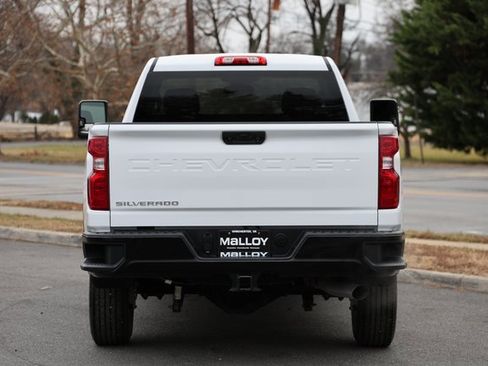 Used 2025 Chevrolet Silverado 2500 W/T w/ WT Convenience Package image 3