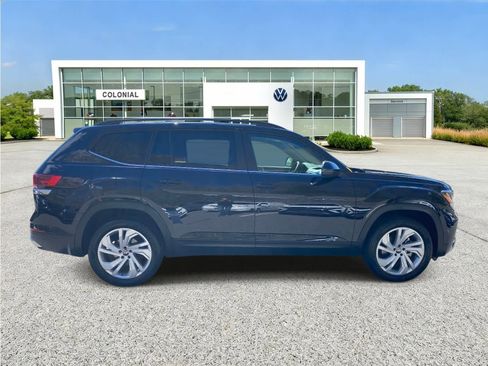 Certified 2023 Volkswagen Atlas SE w/ Panoramic Sunroof Package AWD/4WD image 6