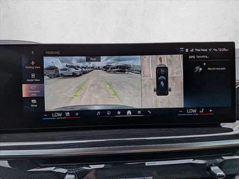 Used 2026 BMW X5 sDrive40i w/ M Sport Package RWD image 13