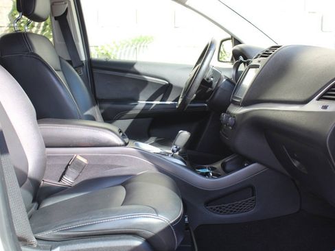 Used 2013 Dodge Journey Crew w/ Navigation & Sound Group I FWD image 15
